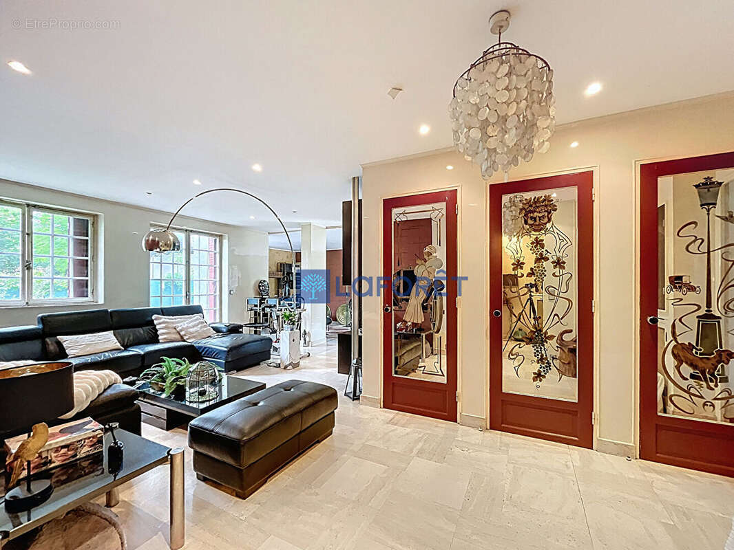 Maison à SAVIGNY-SUR-ORGE