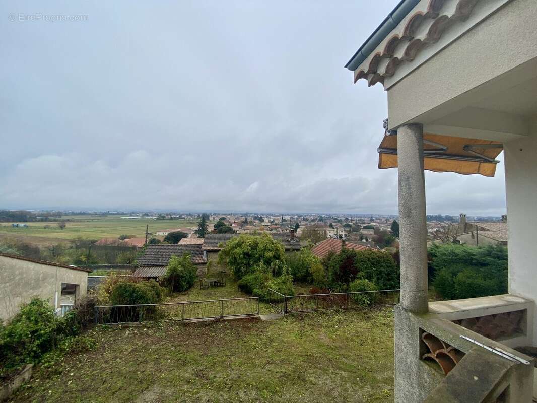 Maison à MOURS-SAINT-EUSEBE