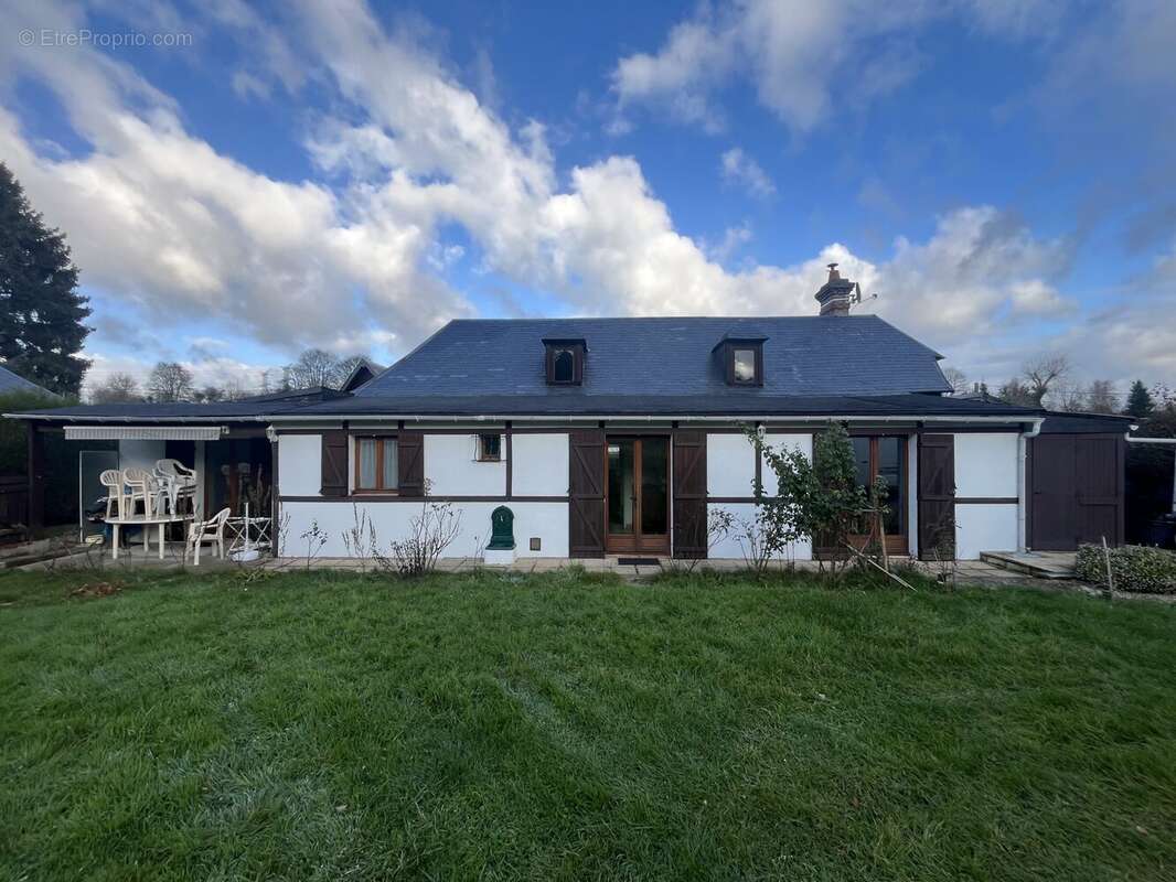 Maison à BEZANCOURT