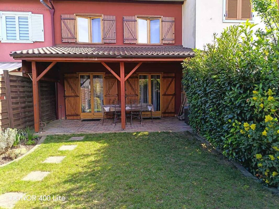 Espace vert extérieur privatif. - Maison à LANDSER