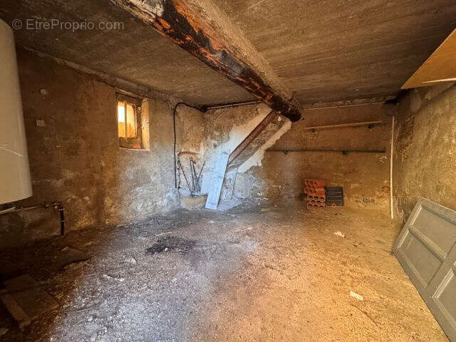 Maison à PEYROLLES-EN-PROVENCE