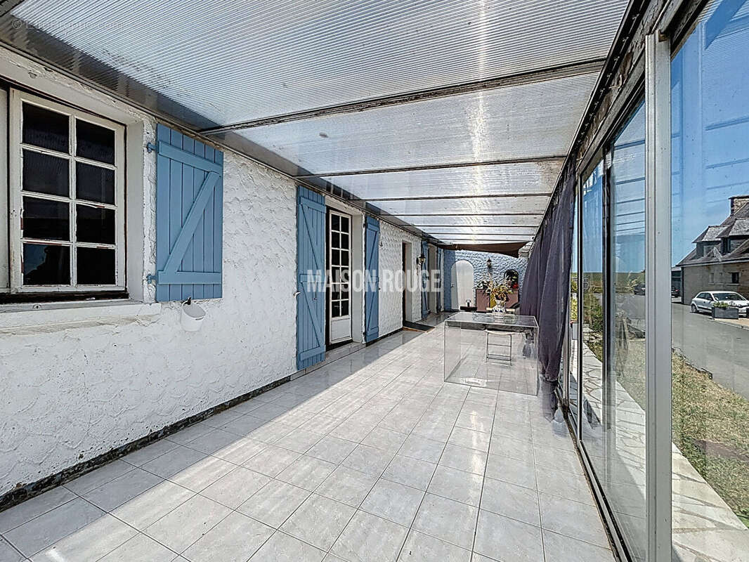 Maison à PLOUER-SUR-RANCE