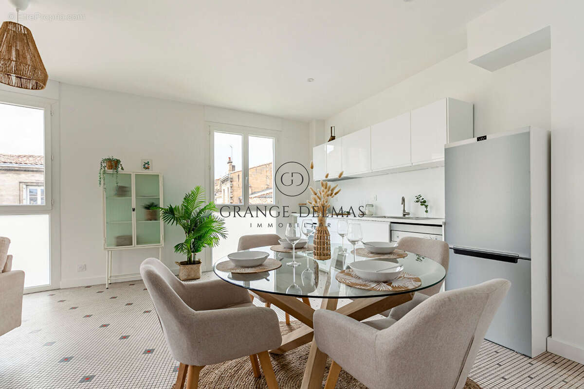 Appartement à BORDEAUX