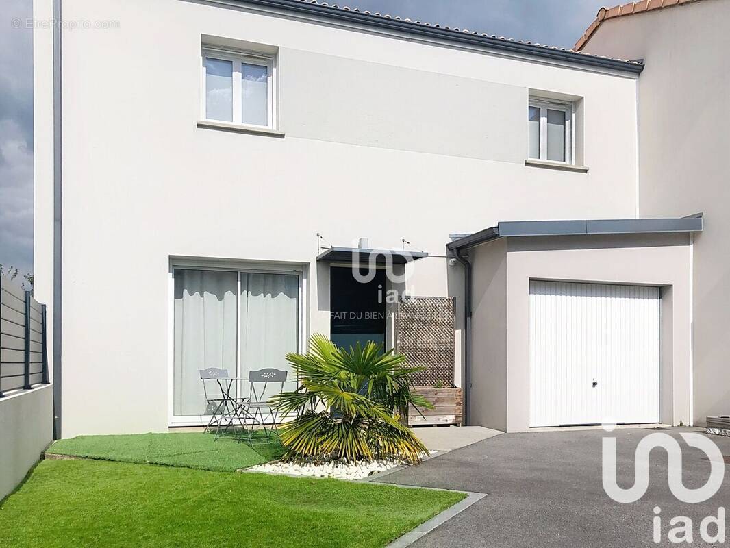 Photo 1 - Maison à CARQUEFOU