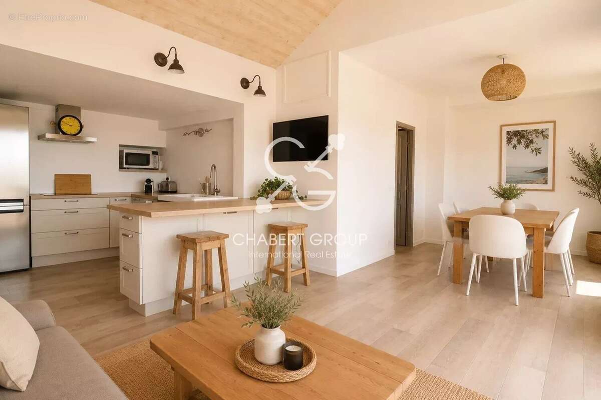 Villefranche-sur-mer – villa – 4 pièces – 74 m² – sublime vue mer panoramique – terrain de 300 m² - photo 4