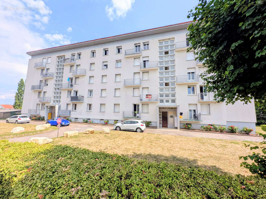 Appartement à JARVILLE-LA-MALGRANGE