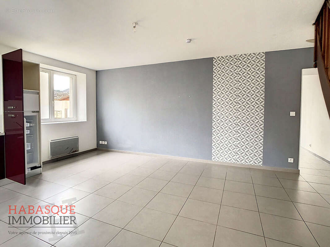 Maison à LAMPAUL-GUIMILIAU