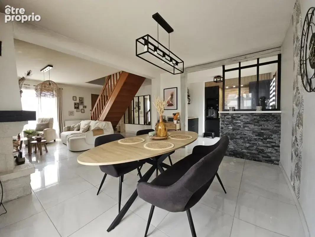 Maison 4 pièces 103 m² à vendre à Cerelles (37390) - photo 4