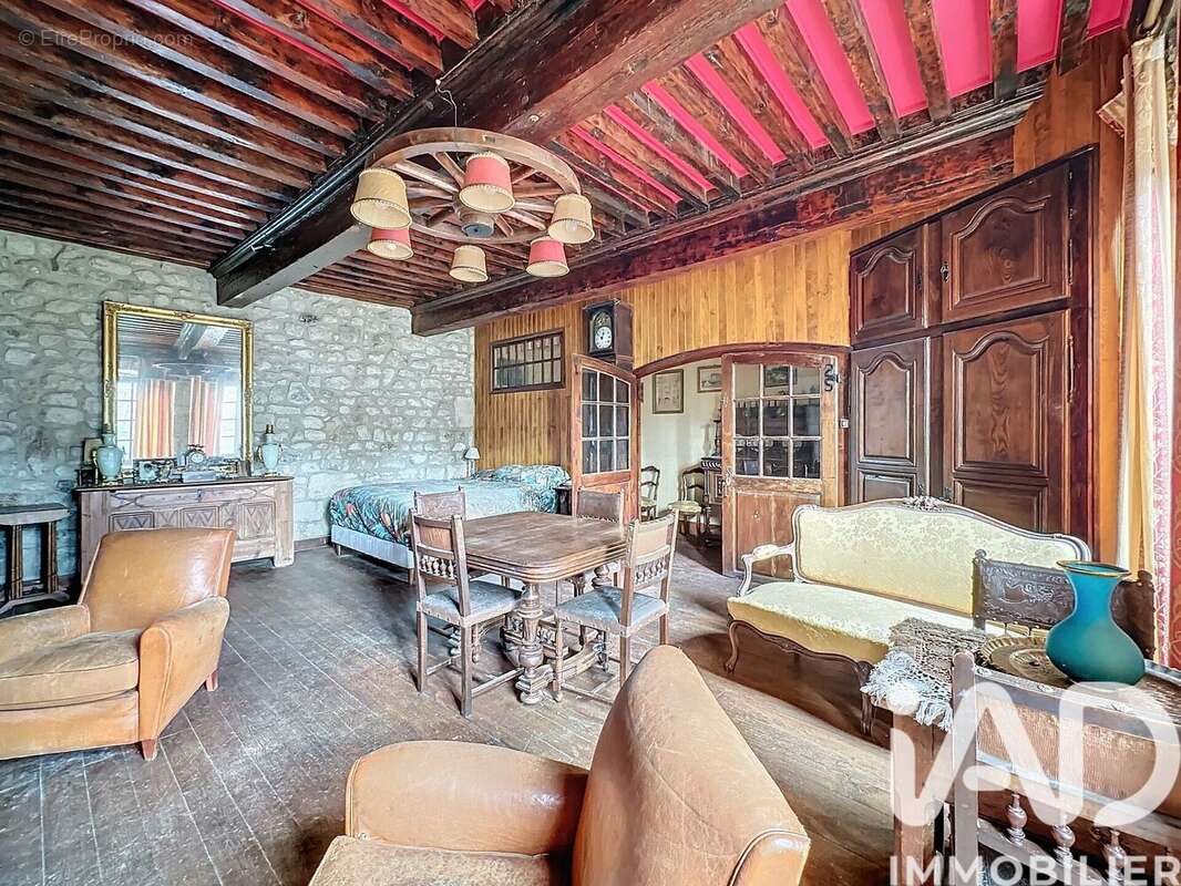 Photo 4 - Appartement à LE MALZIEU-VILLE