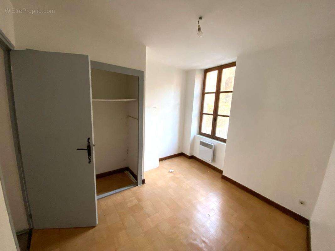 Appartement à LARGENTIERE