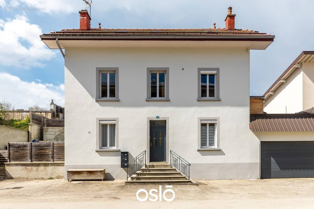 Maison à LES ROUSSES