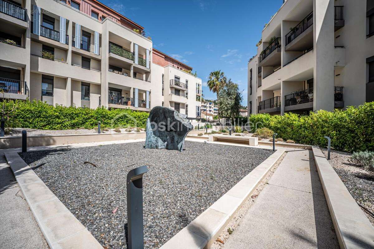 Appartement à HYERES