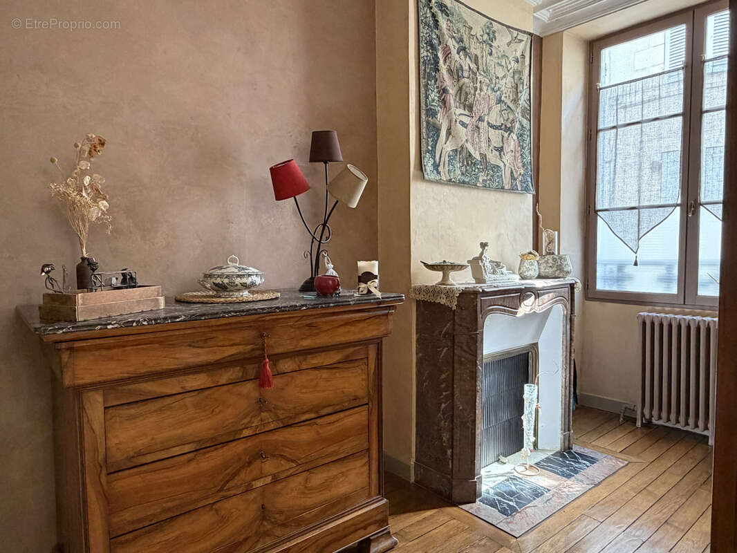 Maison 18 ème - Bourgogne Village - 3 / 4 Ch - Extérieur détente - photo 4