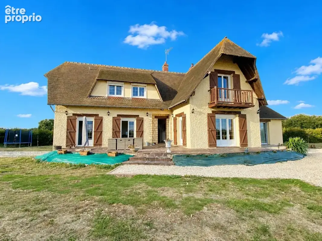 Maison 7 pièces 179 m² · à Verneuil d'Avre Et d'Iton · 179 m² · 264 000 €