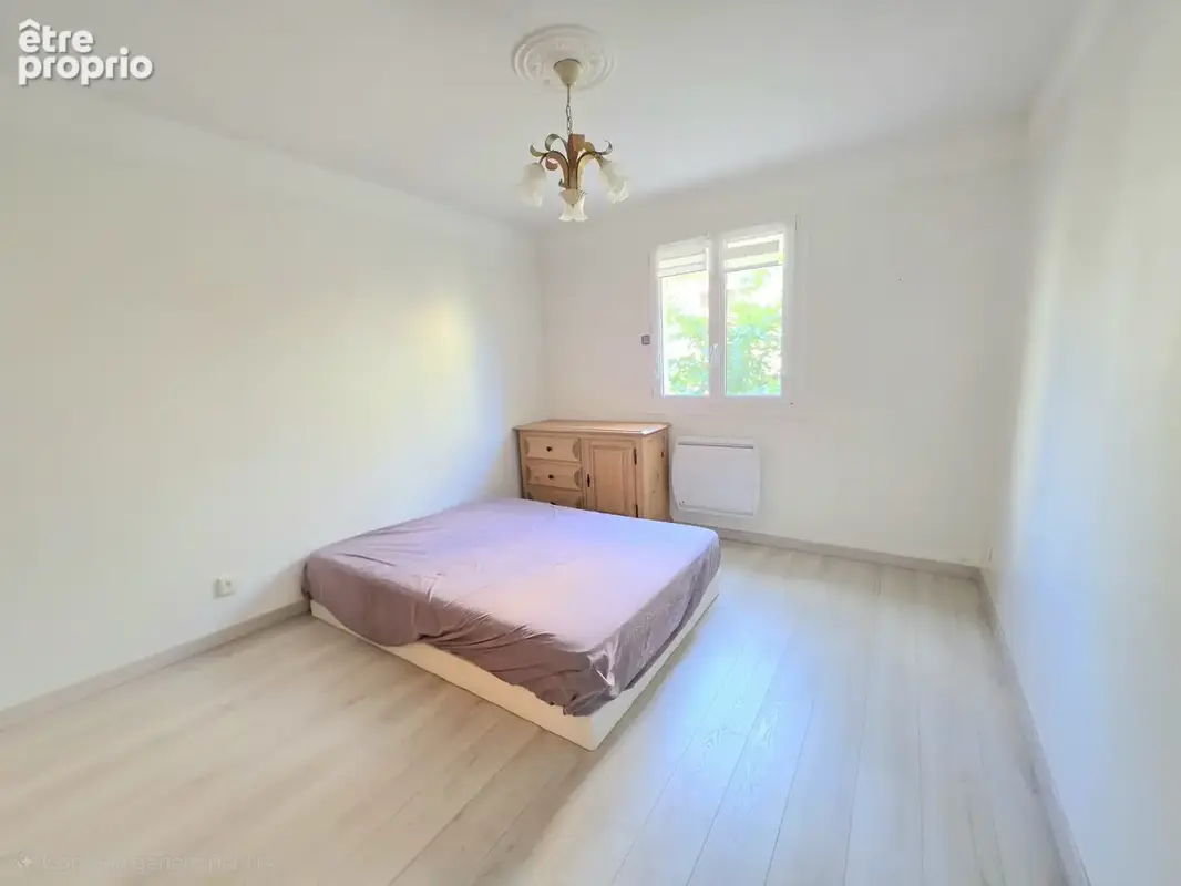 Hyères : appartement avec terrasse balcon et garage - photo 4