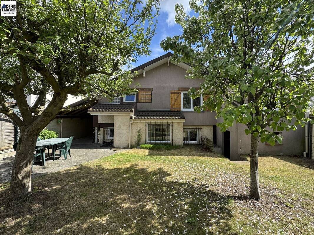 Maison à SAINT-PRIX