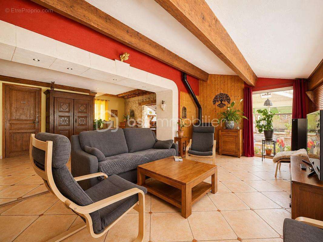 Maison à ROGNAC