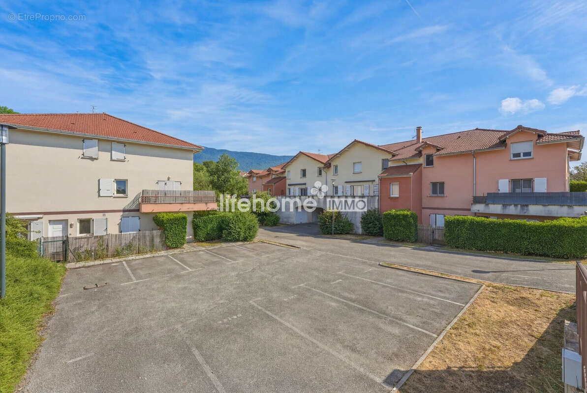 Appartement 44 m² à Gex  - photo 6