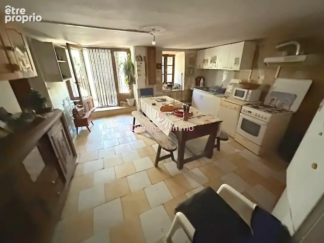 Maison 70 m² à Mayres  - photo 5