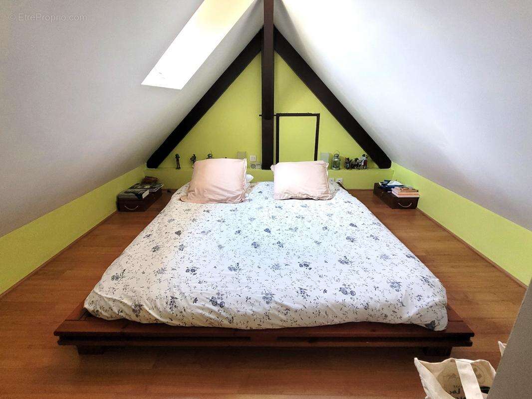 Maison à LA CHAPELLE-SUR-ERDRE