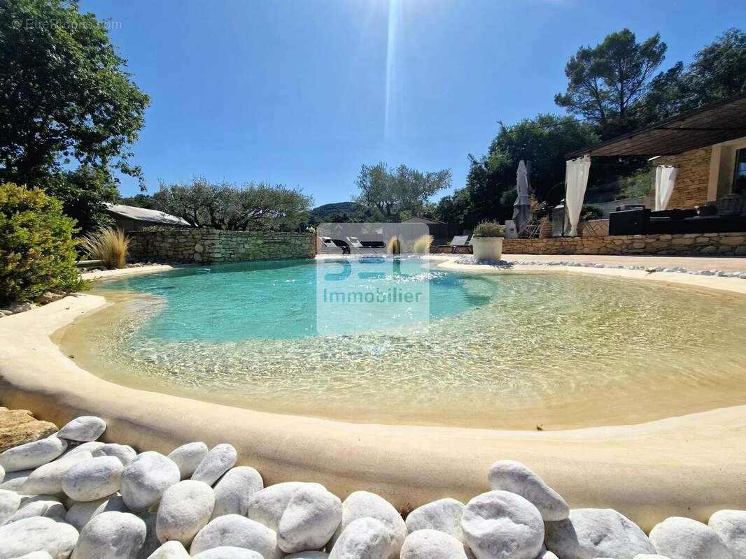 Maison à SAINT-ALEXANDRE