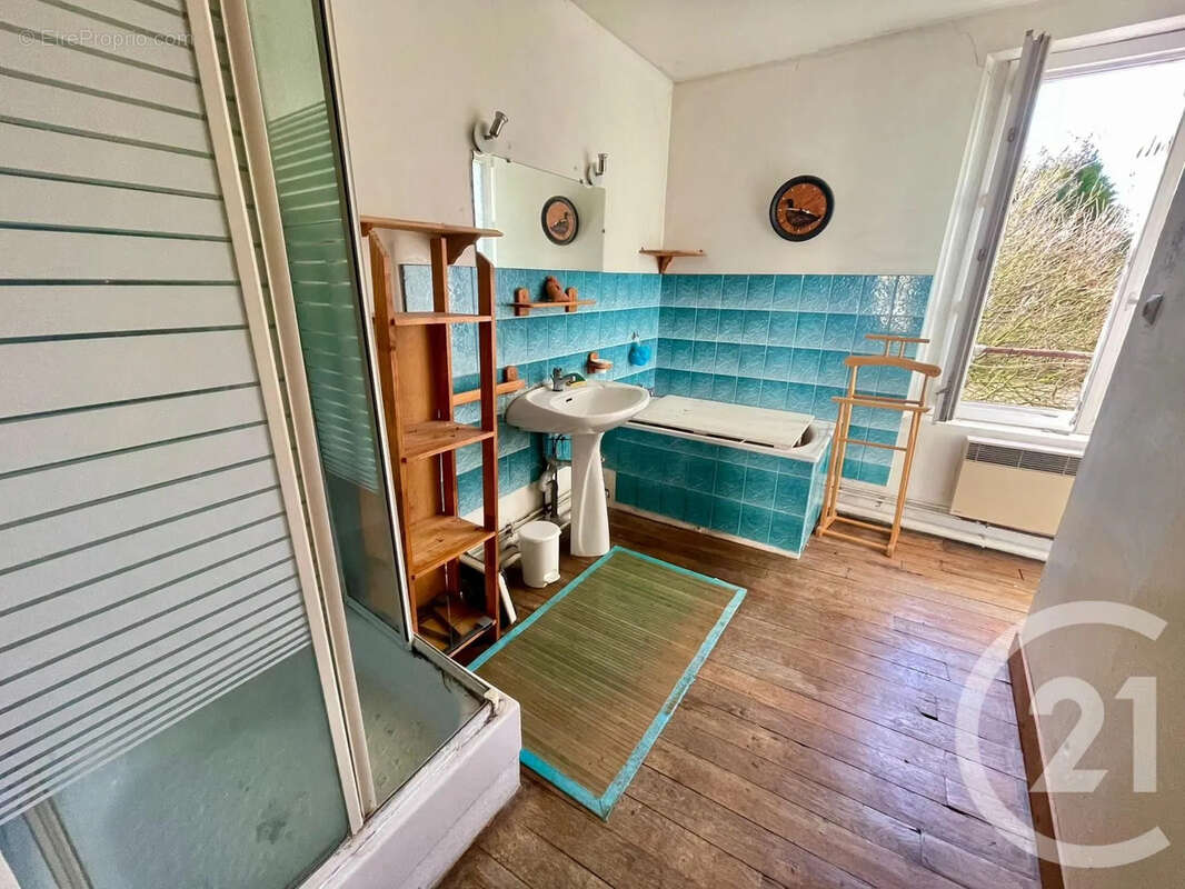 Maison à NANTOUILLET