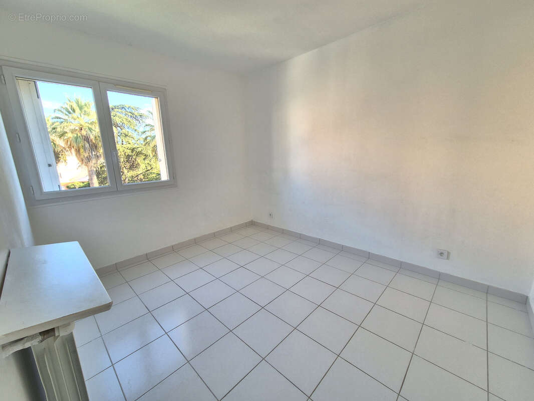 Appartement à HYERES