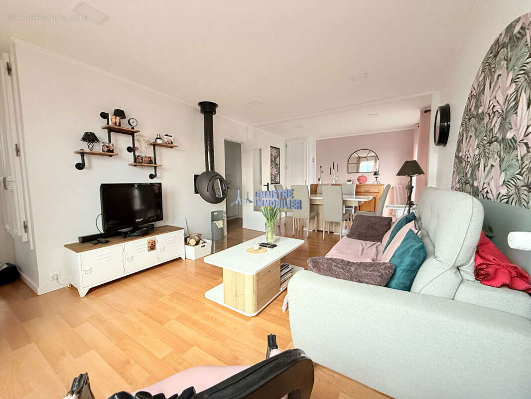 Maison à DEVILLE-LES-ROUEN