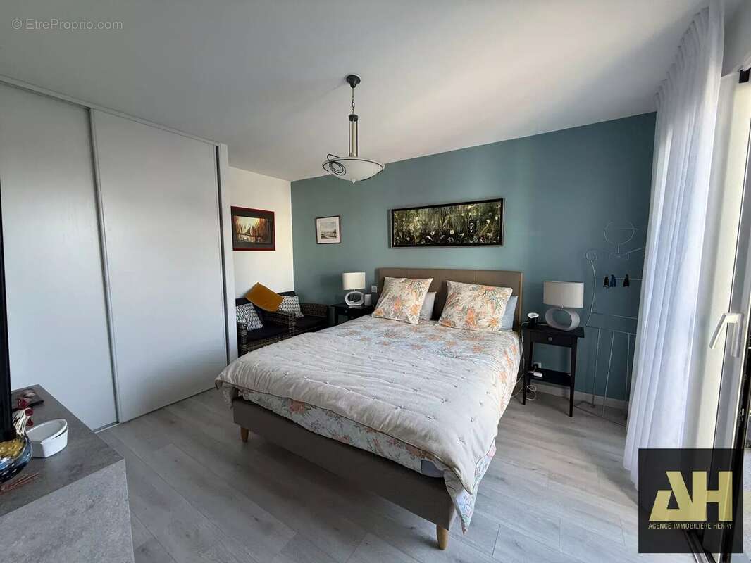 Maison à PLOUGONVELIN