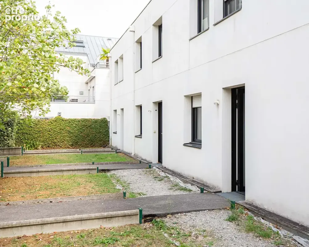 A vendre  nantes saint-clement studio en parfait etat dans residence de standing - photo 5