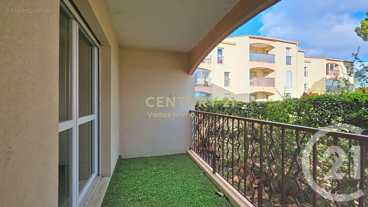 Appartement à LATTES