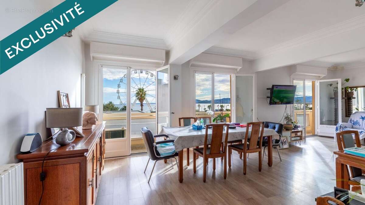 Photo 3 - Appartement à SAINT-RAPHAEL