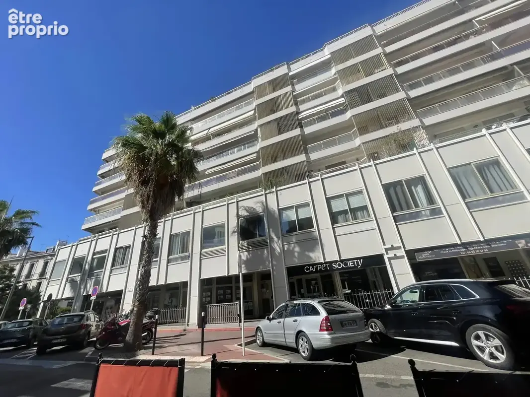 Commerce à CANNES