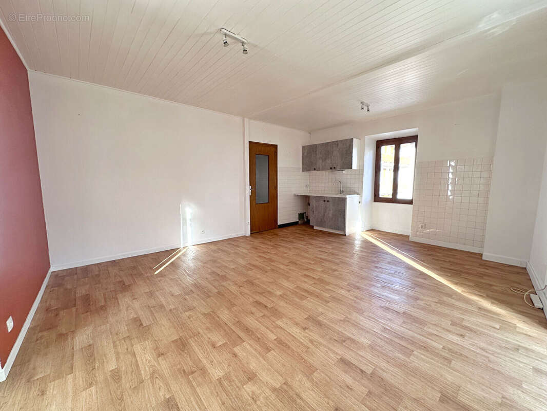 Appartement à VALLOIRE