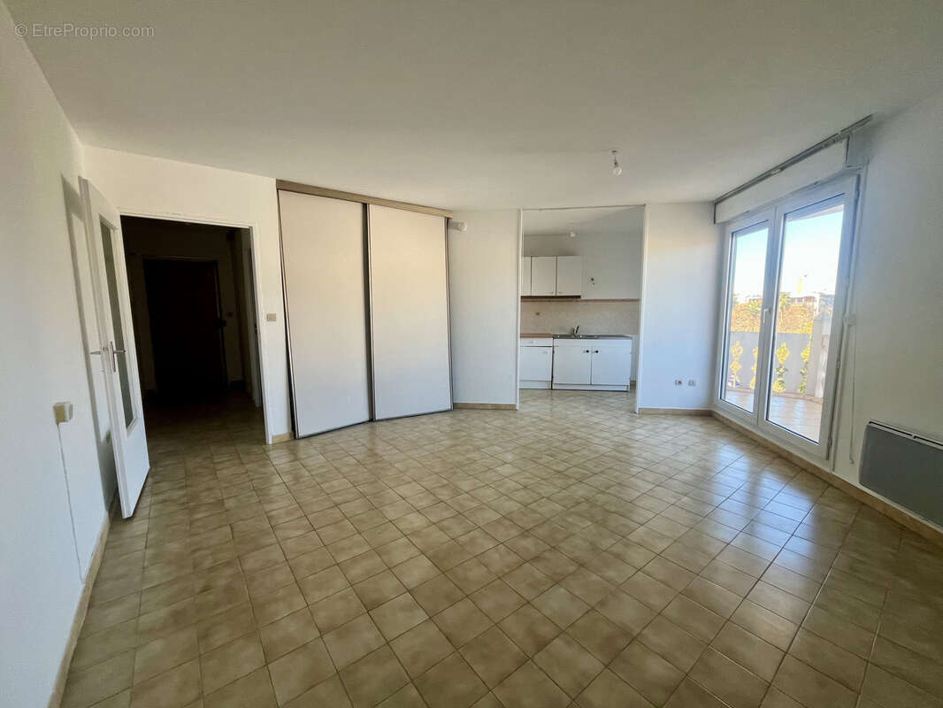 Appartement à HYERES