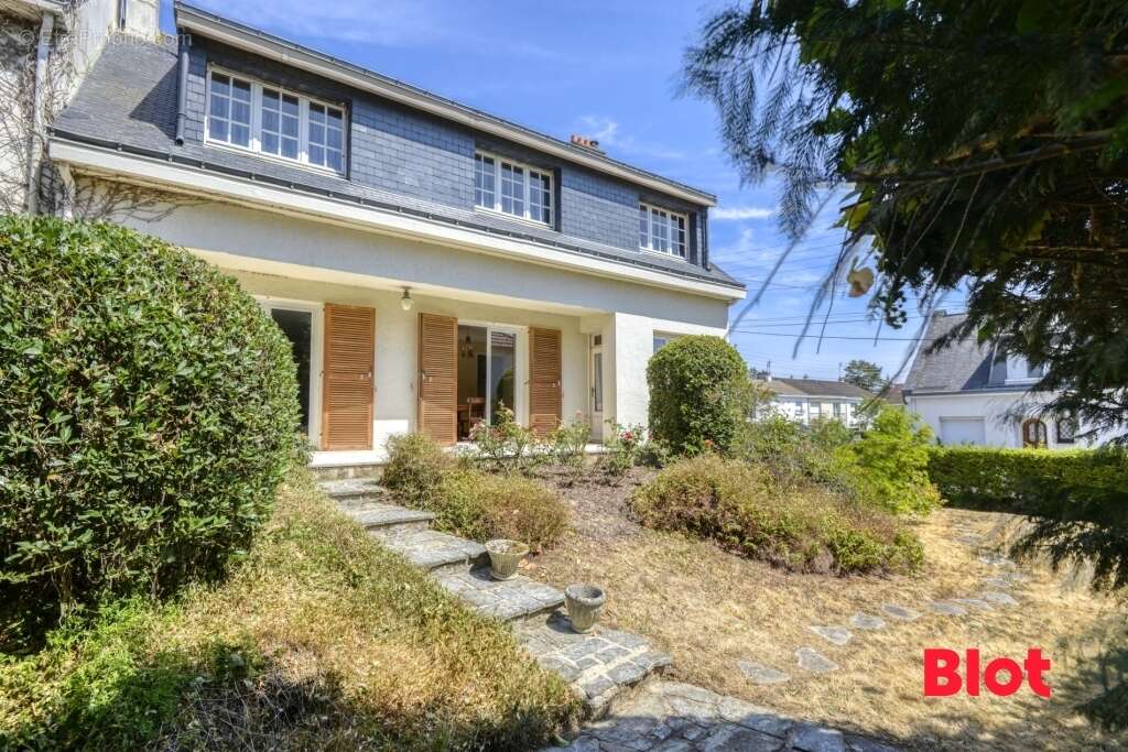 Maison 145 m² à Saint-Herblain  - photo 3