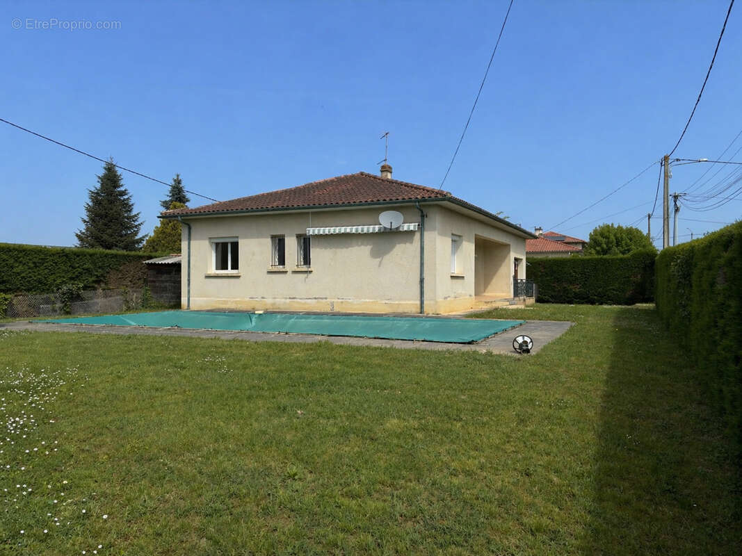 Maison à SAINT-SYLVESTRE-SUR-LOT