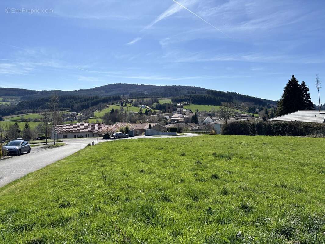 Terrain à PROPIERES