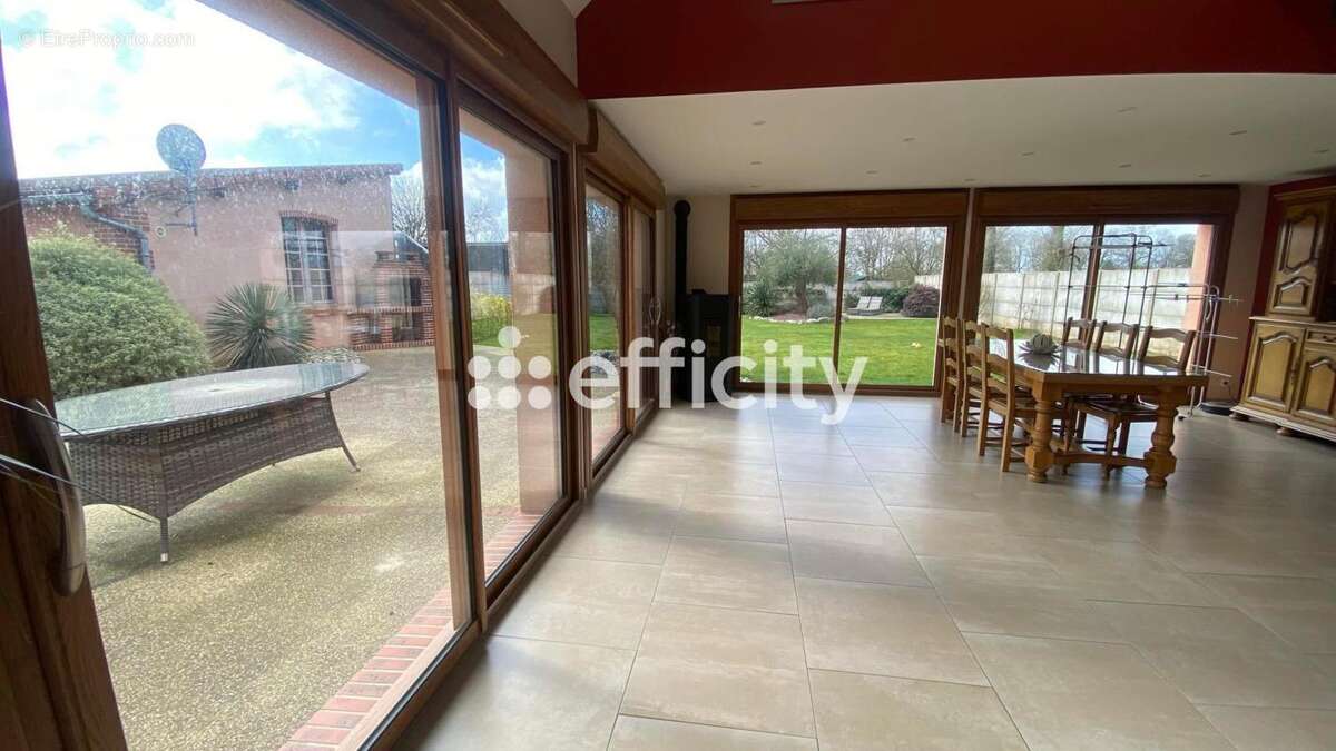Maison 140 m² à Saint-Martin-En-Campagne  - photo 10