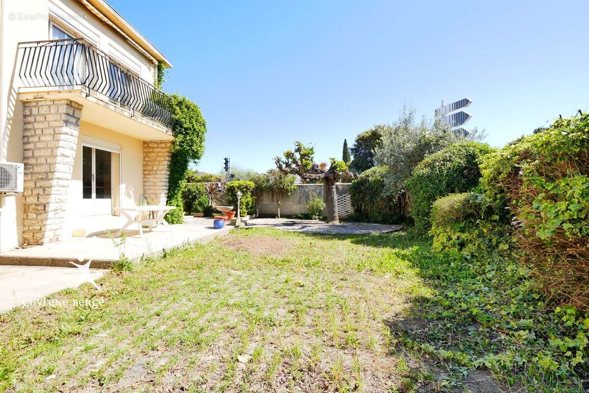 Maison à LE CRES