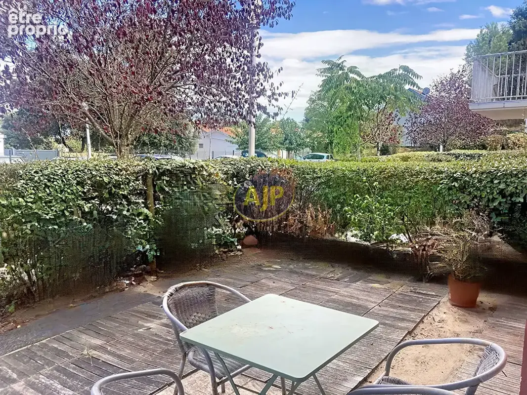 Appartement à LE VERDON-SUR-MER