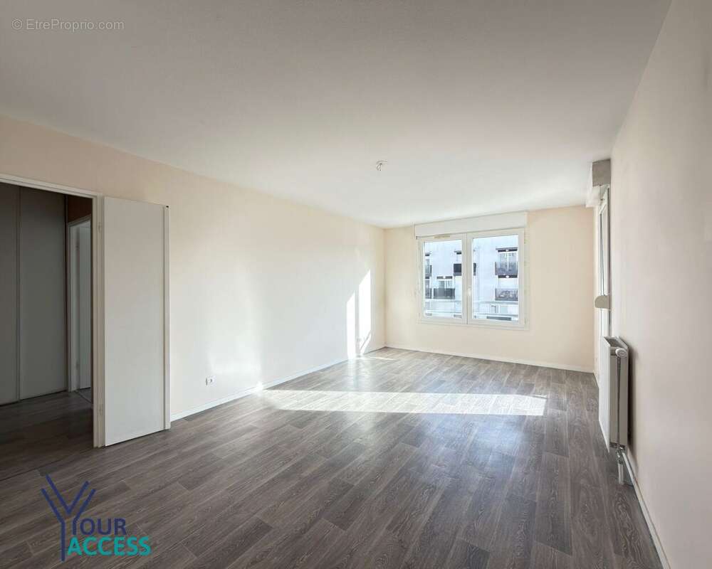 Appartement à BRON