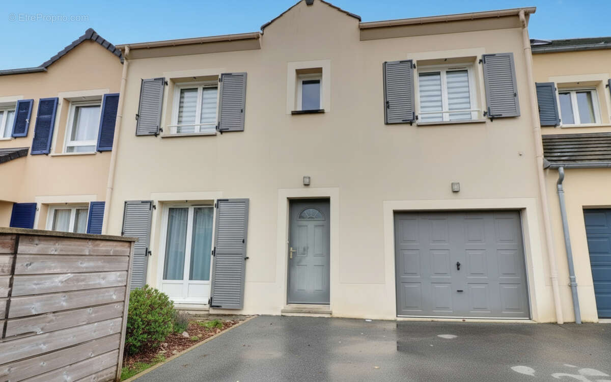 Maison à RAMBOUILLET