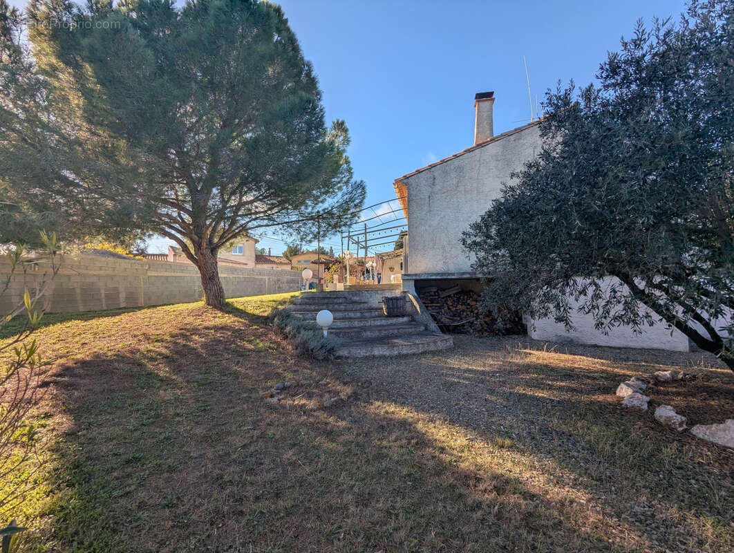 Maison à VENTENAC-EN-MINERVOIS