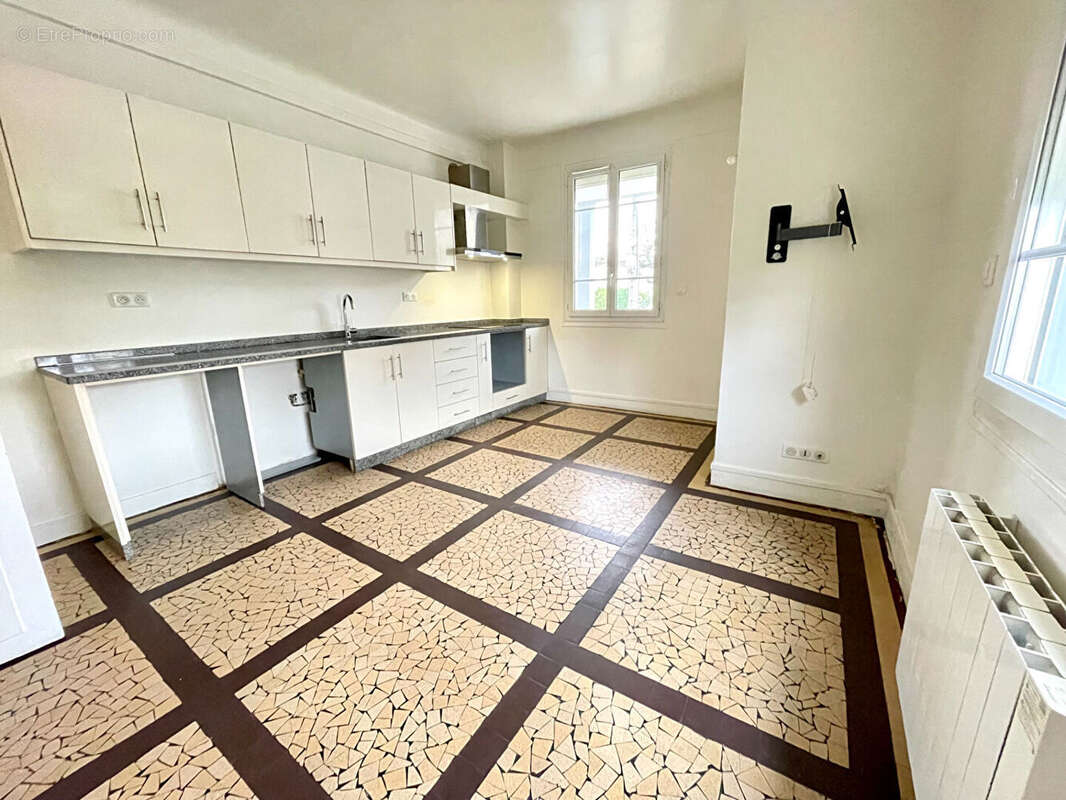 Maison à BEZONS