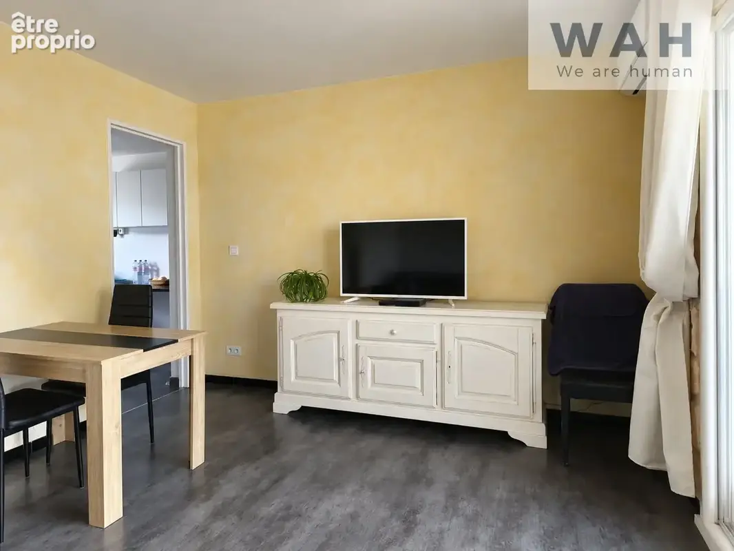 Maison t6 divisee en 2 appartements avec jardin terrasse et garage - 34400 lunel - photo 12