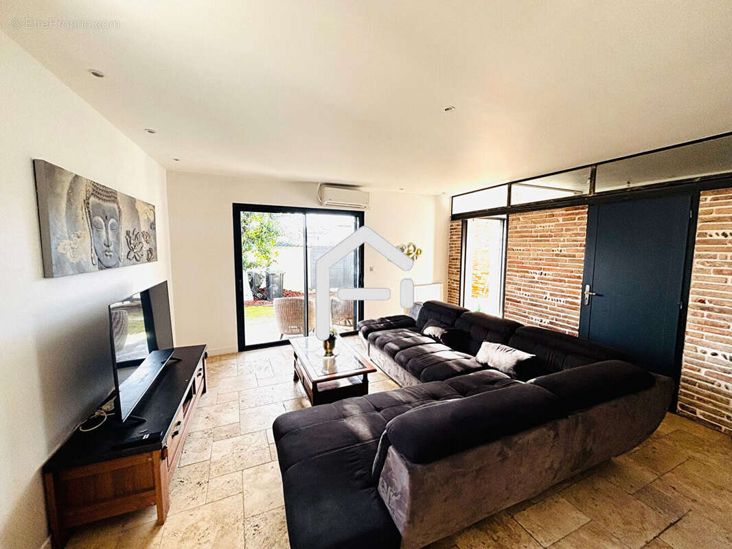 Maison à AUCAMVILLE