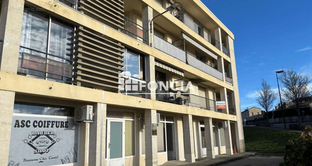 Commerce à LES ANGLES