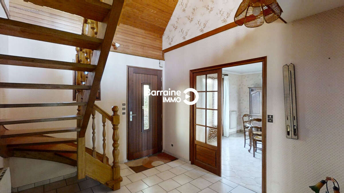 Maison spacieuse à vendre à ARGOL - photo 9