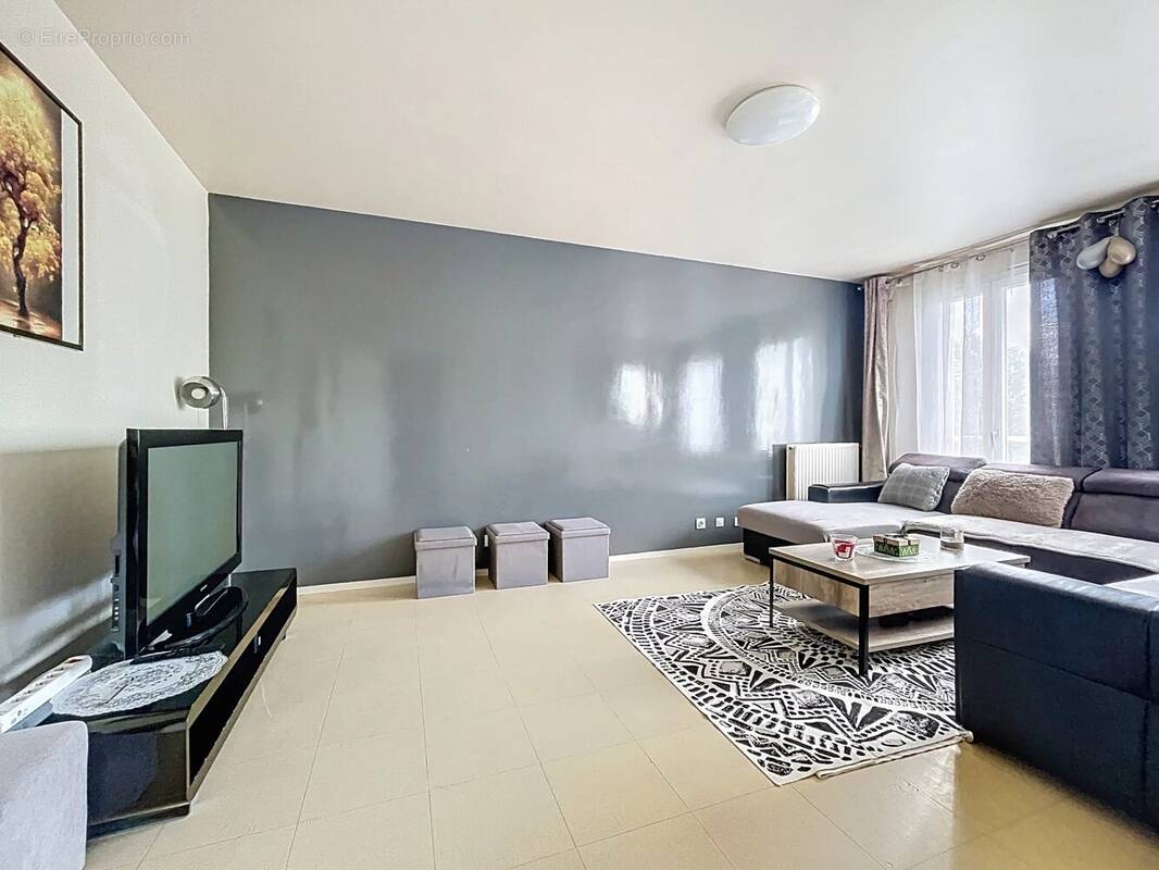 Appartement à ELANCOURT